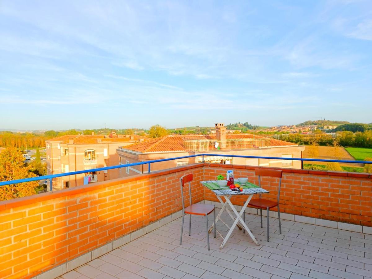 Siena Appartamento Con Splendido Terrazzo Presciano Extérieur photo