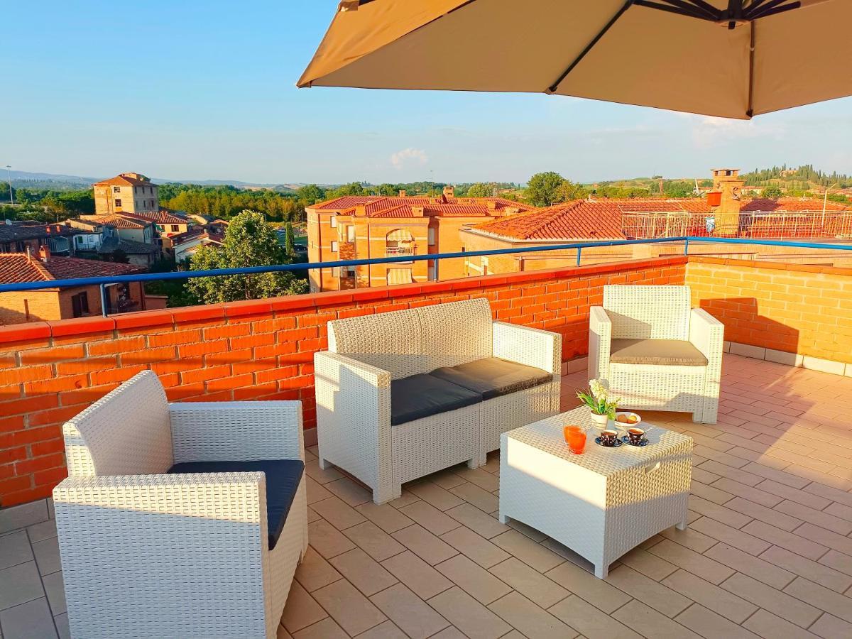 Siena Appartamento Con Splendido Terrazzo Presciano Extérieur photo